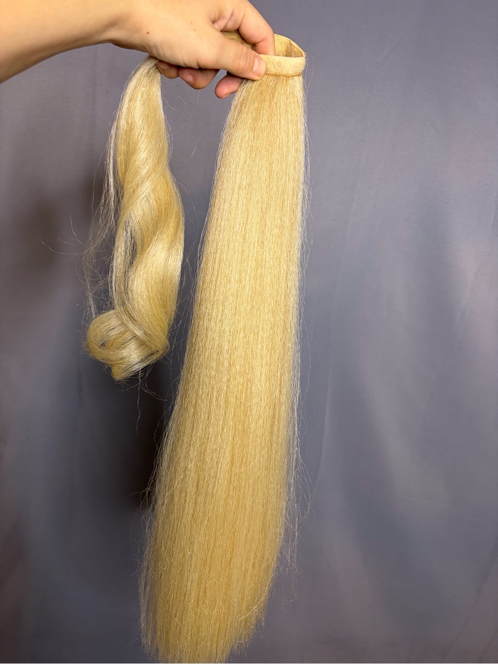 Champagne Blonde Clip-In Ponytail Extension - Natural Straight